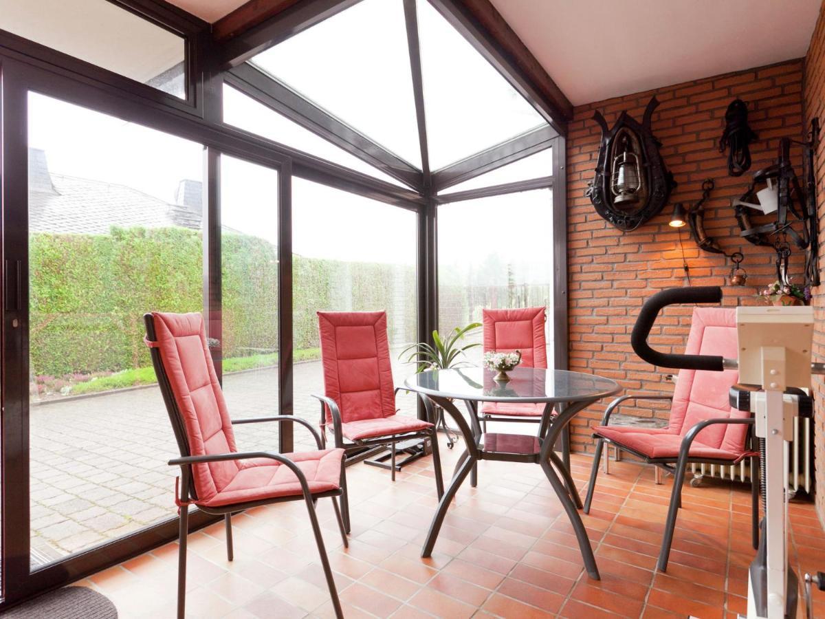 Apartment In Eifel With Children S Playground Lirstal Extérieur photo