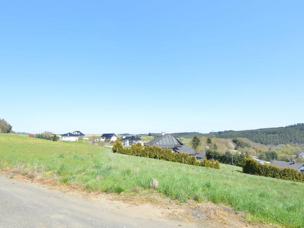 Apartment In Eifel With Children S Playground Lirstal Extérieur photo