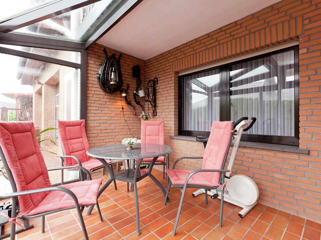 Apartment In Eifel With Children S Playground Lirstal Extérieur photo