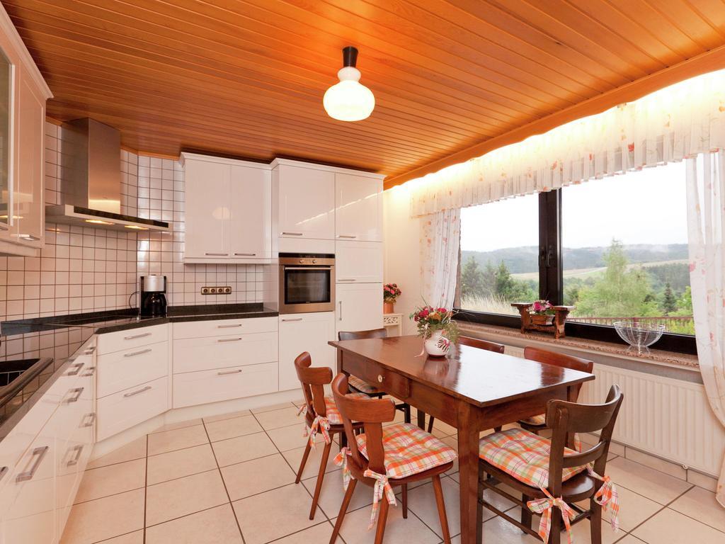 Apartment In Eifel With Children S Playground Lirstal Extérieur photo